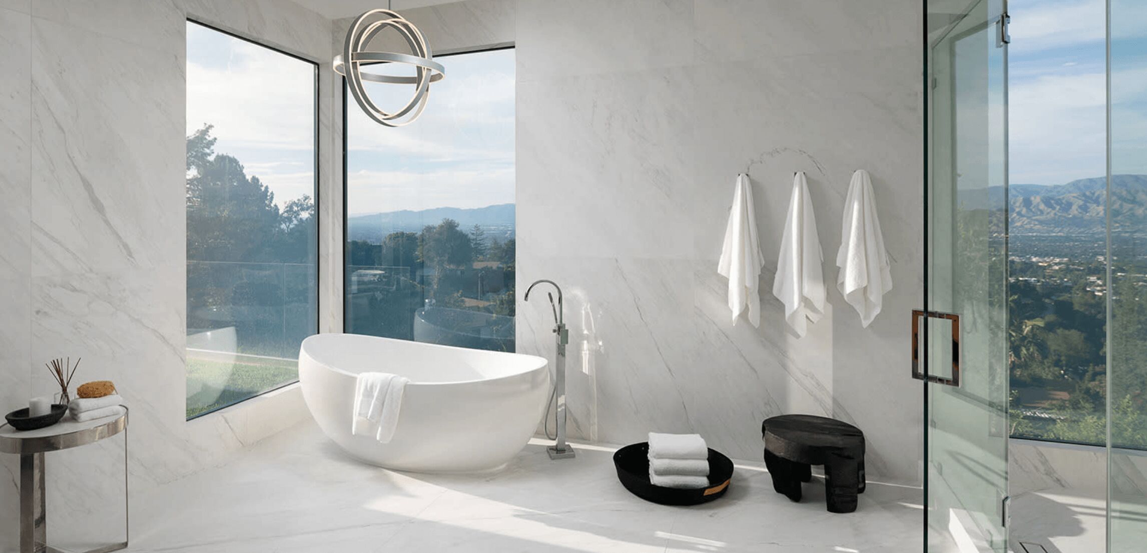 Open bathroom designed by architects in San Francisco