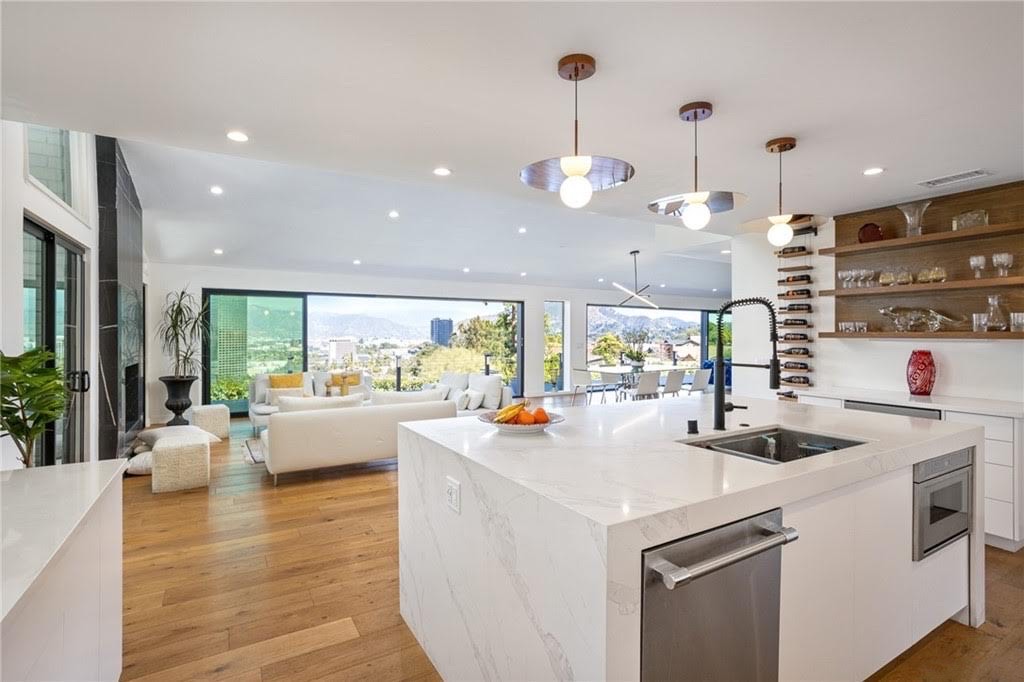 Los Angeles house design plans kitchen1