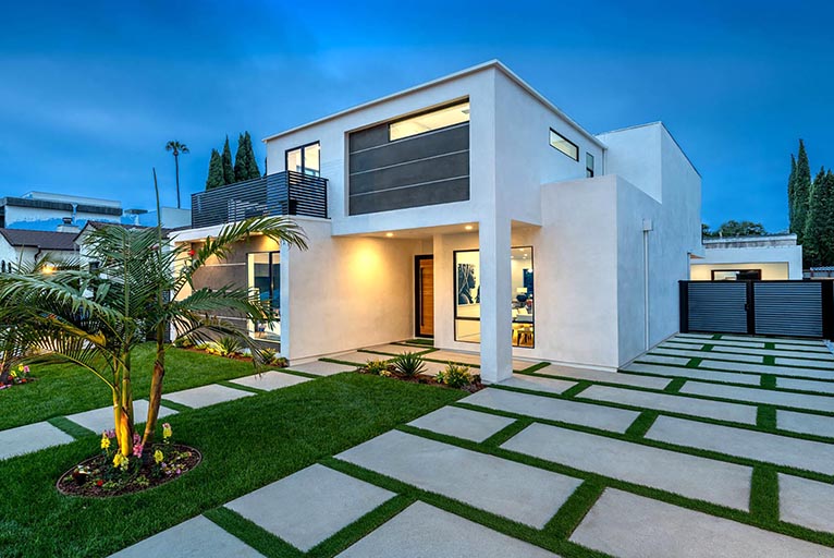 Los Angeles architects home remodel front exterior