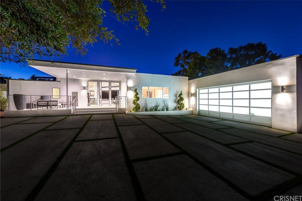 Mid-Century Modern